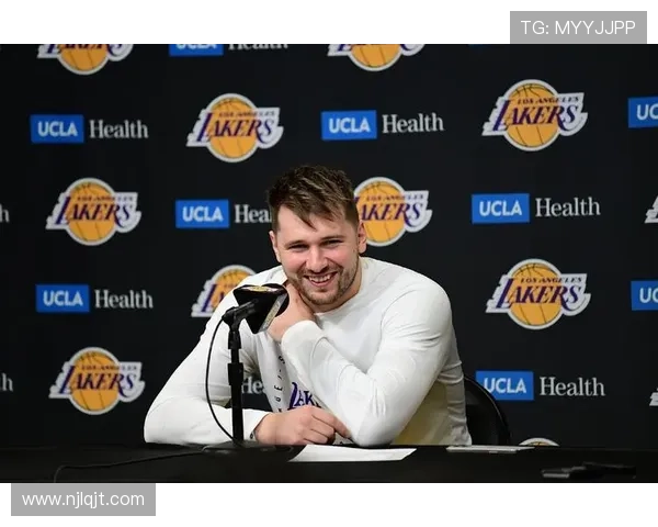 东契奇畅谈加盟湖人首秀期待 直言新赛季唯有总冠军是最终目标